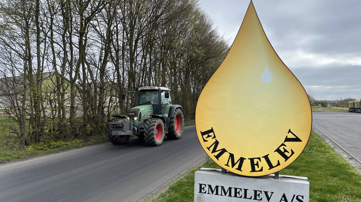 Emmelev A/S beskæftiger 45 ansatte. Det gamle korn- og foderstoffirma har i dag biodiesel som sin kerneforretning.