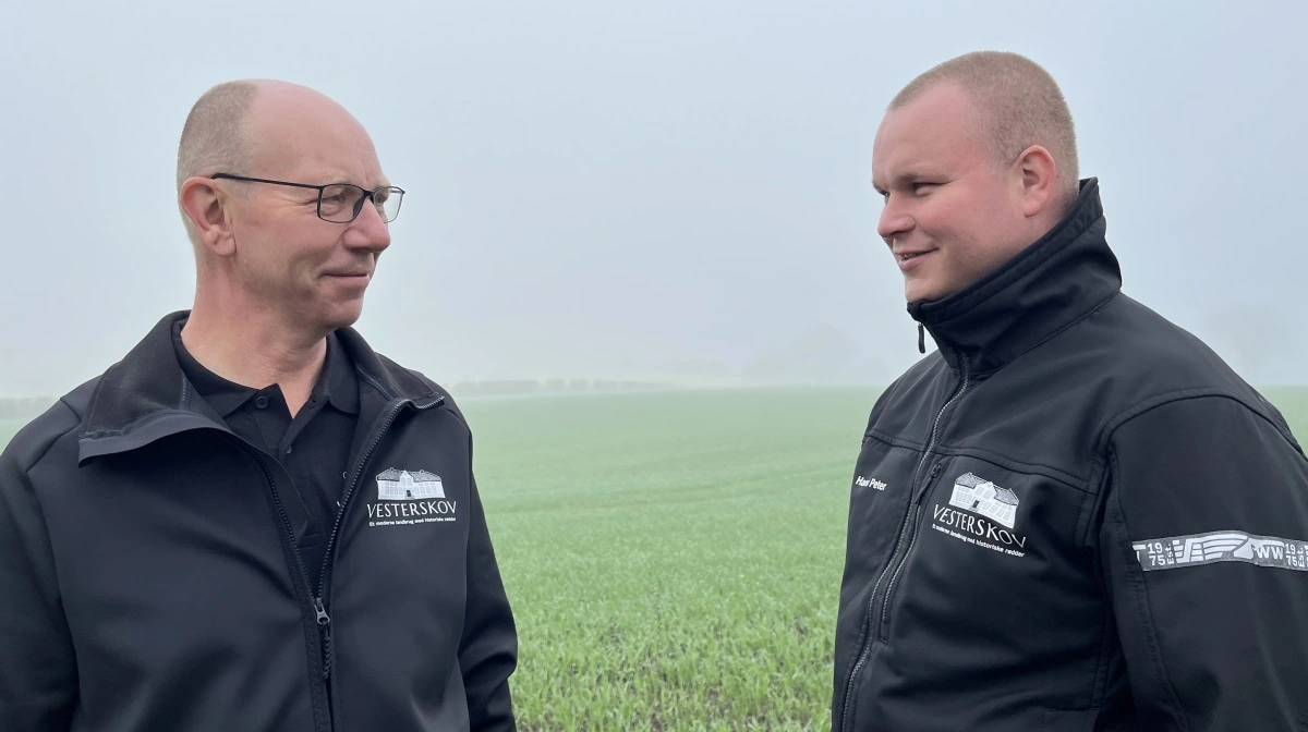 Lars Staugaard Bertram og hans hustru har tre børn, hvoraf det ene – sønnen Hans Peter – fattede interesse for at overtage landbruget.
