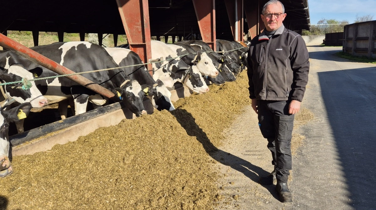 - Jeg ved godt, at jeg ikke kan revolutionere verden, men jeg får muligheden for at påvirke processer og komme med input, inden noget bliver vedtaget, siger den nye formand for Djursland Landboforening, Mogens Hjort Jensen. Fotos: Tenna Bang