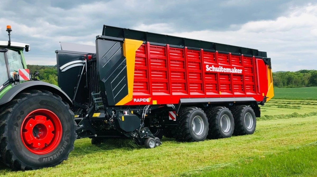 Brørup Traktor- & Maskincenter spår den nye Schuitemaker Rapide en god fremtid i Danmark takket være optimalt afgrødeflow og 24 mm snitlængde. Pressefoto