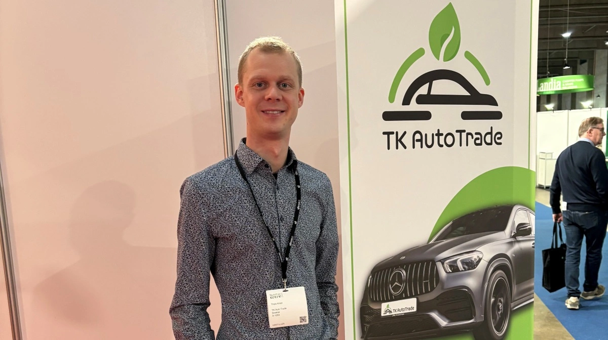 Det er biler, der fylder Theis Kroots liv i dag med virksomheden TK AutoTrade. Pressefoto