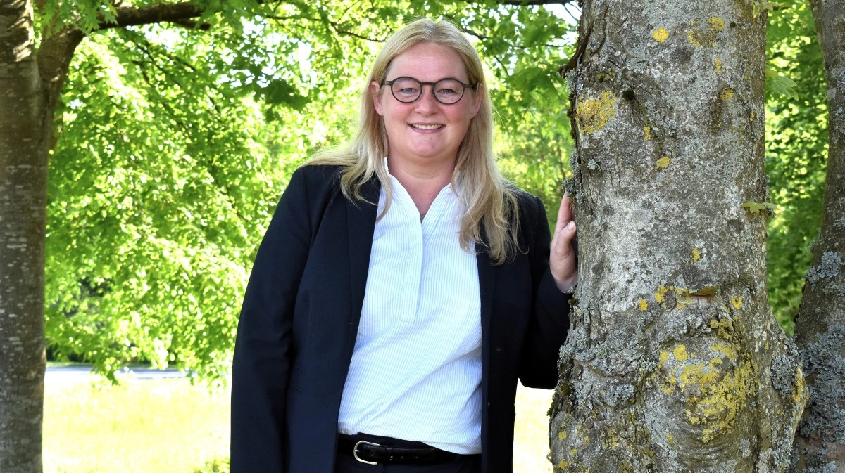 Når landbruget laver fejl, falder hammeren hurtigt. Det burde også gælde kommunale kloakudslip, mener næstformand i Spiras, Karen Daugaard-Hansen, efter at urenset spildevand i weekenden strømmede ud i et vandløb i Koldings udkant. Pressefoto