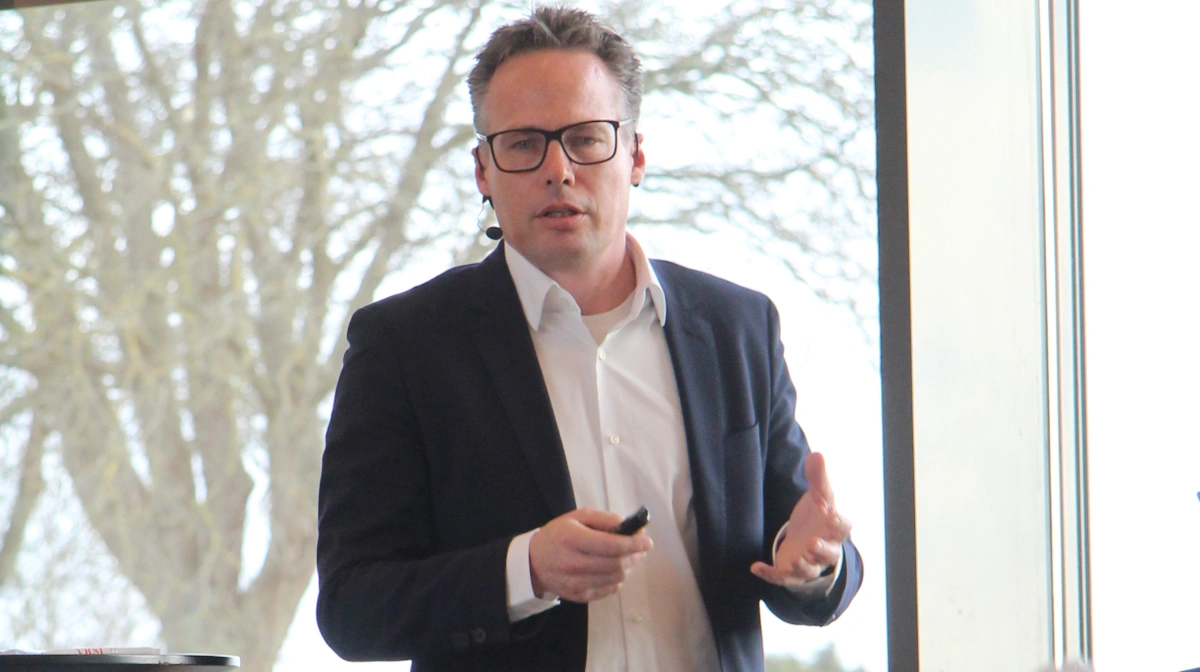Christian Fink Hansen, direktør i L&F Gris, efterlyser mulighed for at justere behandlingslængder efter dyrlægens kliniske vurdering frem for at være låst af produktresuméer. Arkivfoto: Anne Wolfenberg