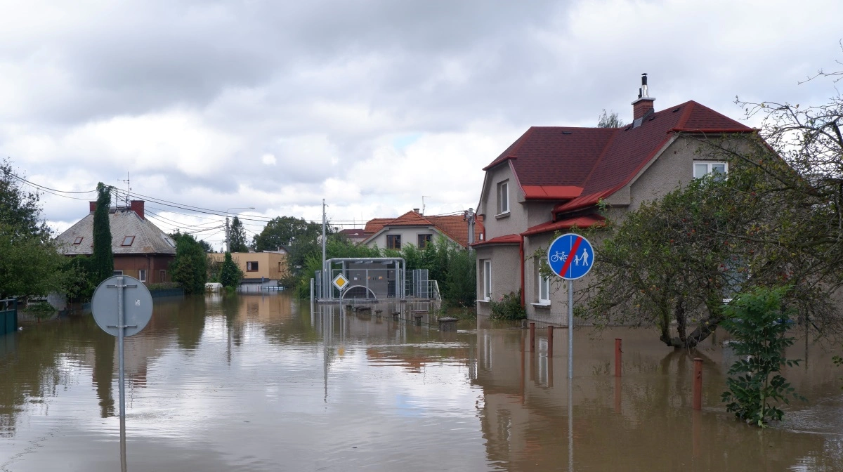 Sidste år blev Tjekkiet ramt af enorme oversvømmelser, hvilket også ramte landbruget hårdt. Nu er der penge på vej fra EU-Kommissionen til de tjekkiske landmænd. Foto: Kamil Czainski via Wikimedia Commons