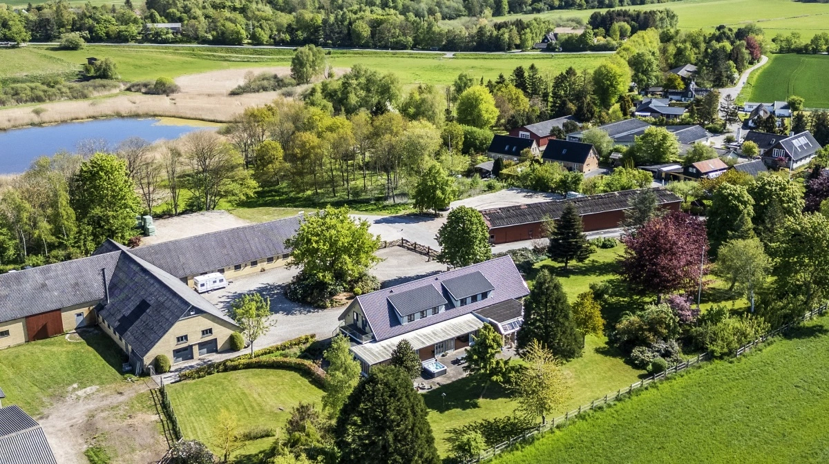 Knardrupgaard er sat til salg for 52,3 millioner kroner. Fotos: EDC Landbrug Poul Erik Bech