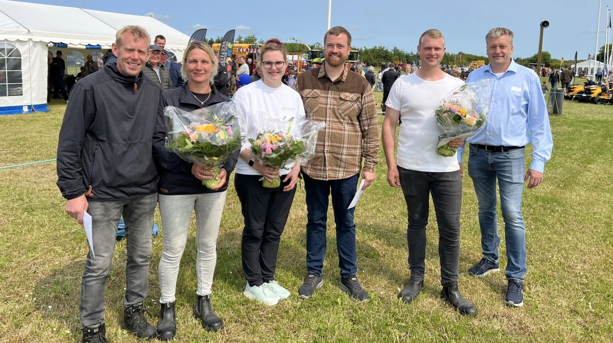 Undervejs var der også tid til at uddele legater fra den lokale Damgaards Fond til tre prismodtagere for at gøre en ekstraordinær indsats: Hygge Dyrehave i Ramme, Kammersgaard Økologi i Hygum og Kim Jeppesen, Linde. Foto: Fjordland