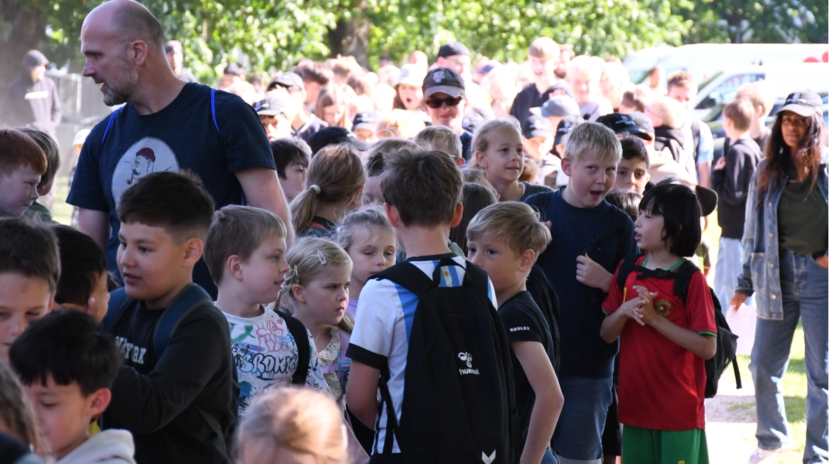 Det Fynske Dyrskue er skudt i gang med flotte besøgstal på åbningsdagen.
Allerede fra om formiddagen havde tælleapparaterne talt 14.000 besøgende, hvoraf mange var børn fra institutioner og skoler. Fotos: Camilla Bønløkke