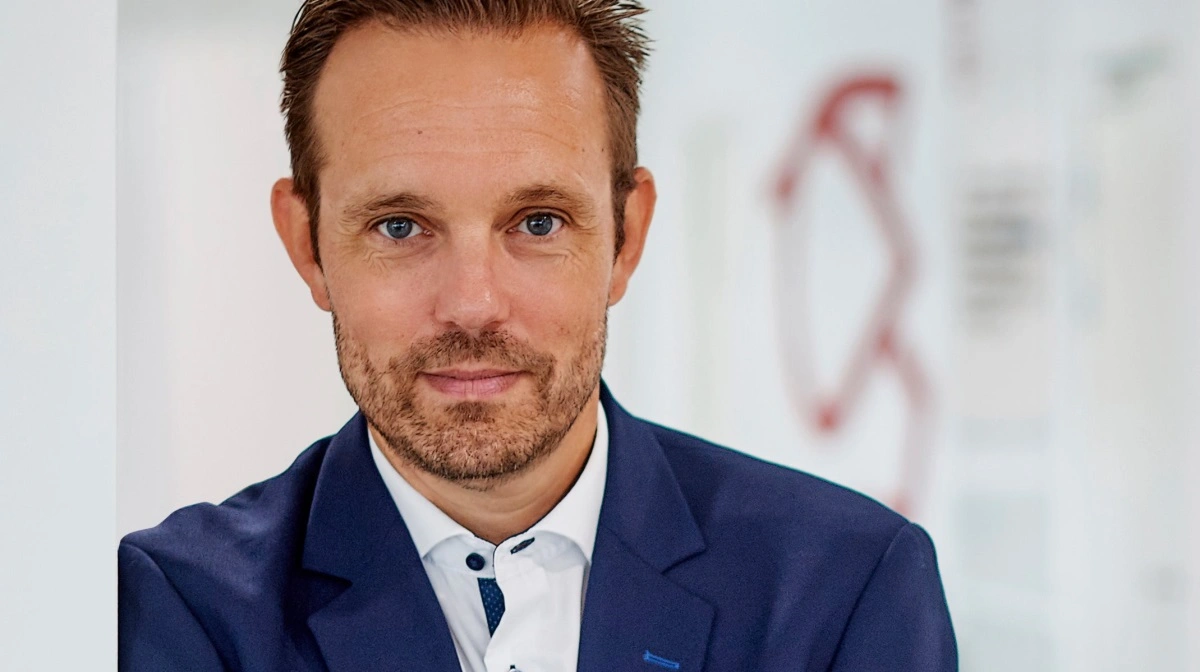 Torben Aarris, som er adm. direktør i DanBred udtaler, at selskabet kontinuerligt leverer forbedringer til sine kunder. Foto: DanBred