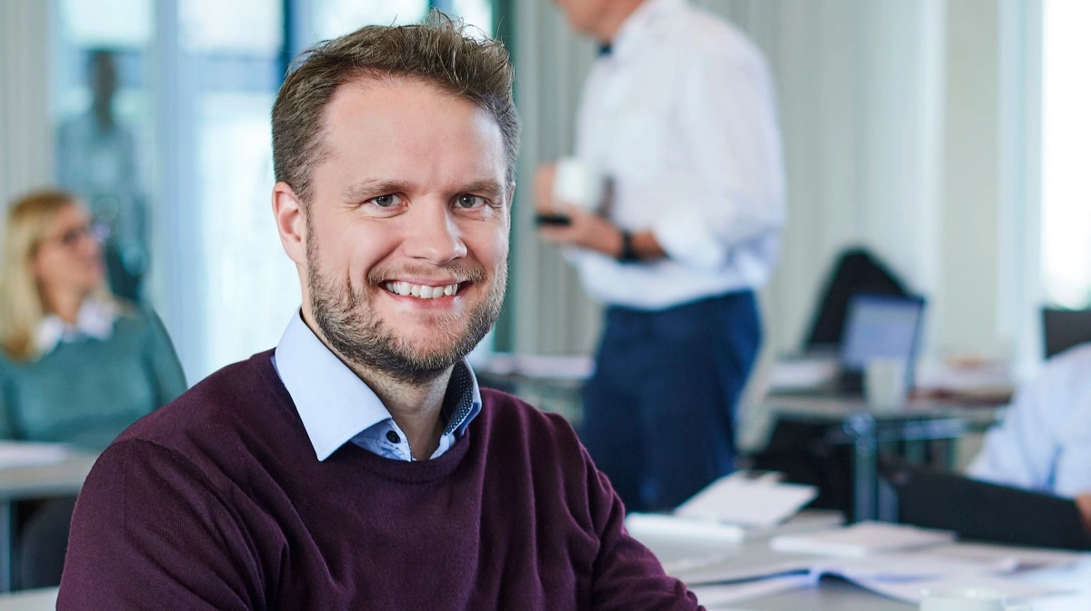 Supply Chain & Operations direktør, Peter M. Mathiasen, fremhæver, at løbende genetisk fremgang giver målbare forbedringer, der kan omsættes til reel værdi for producenterne. Foto: DanBred