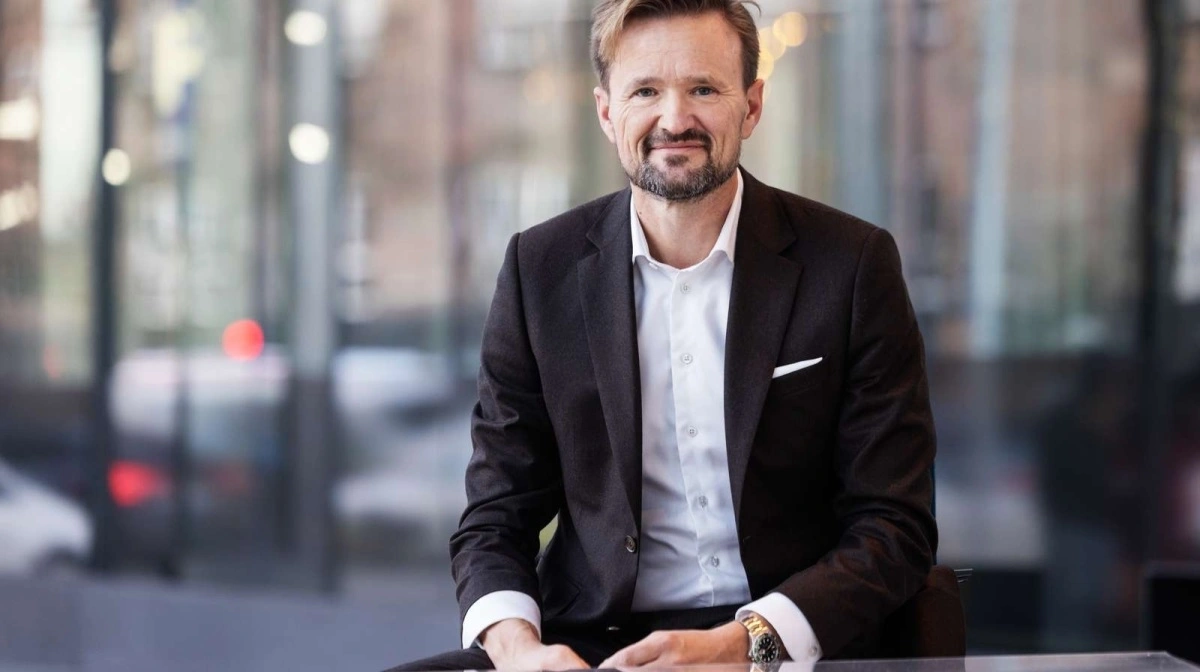 Jakob Lave mener, at kravet om målbare klima- og miljømæssige resultater på europæisk plan også vil få den virkning, at de klima- og miljøvenlige danske fødevareproducenter stilles stærkt i den internationale konkurrence.