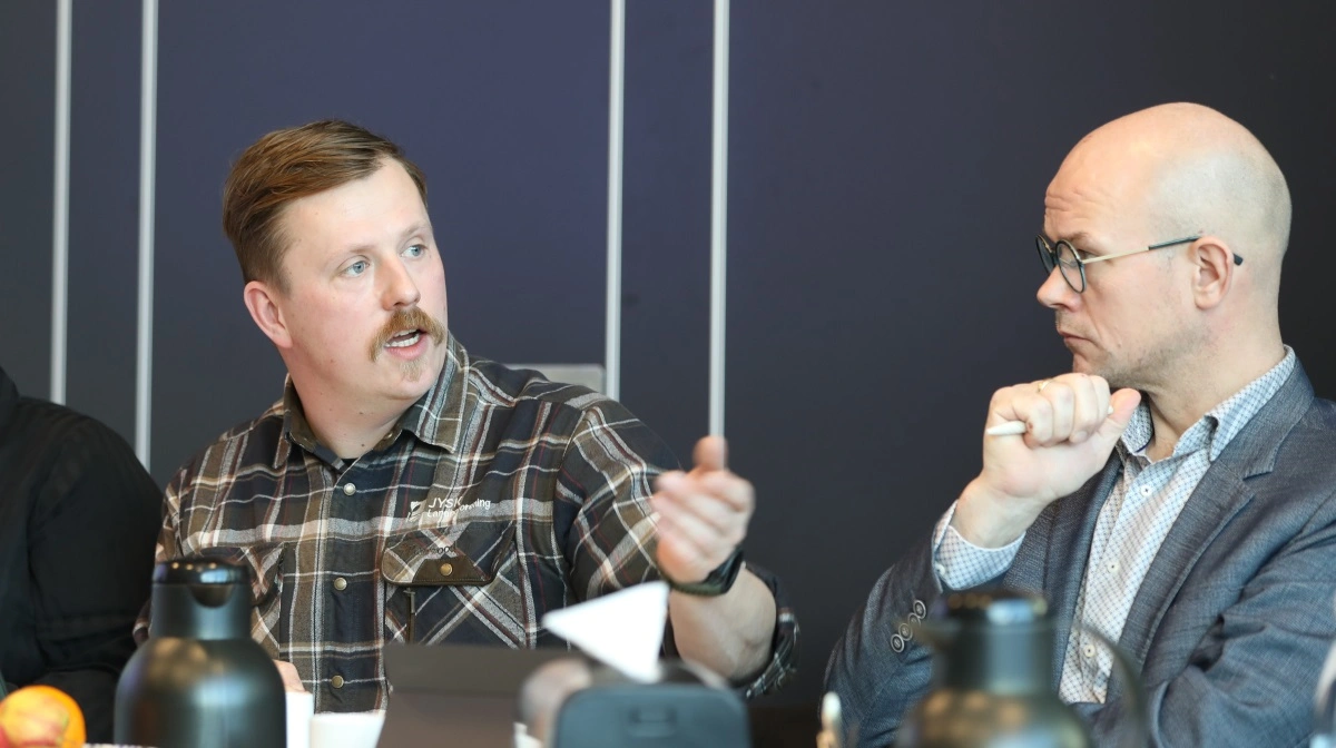 Kåre Flye-Andersen (tv.) er næstformand i Jysk Landboforening og medlem af kystvandrådet til Vadehavet. Til højre ses formand for JLF, Allan V. Pedersen. Foto: Sagro