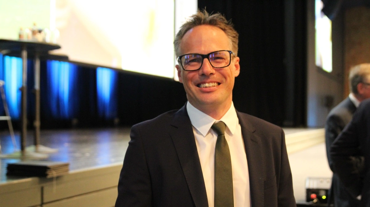 - Jeg glæder mig over tallene og udviklingen, som er resultatet af nye avlsmål for overlevelse og kompetent indsats på alle niveauer i dansk griseproduktion, udtaler Christian Fink Hansen om landsgennemsnittet for produktivitet for 2024. Arkivfoto: Henriette Lemvig