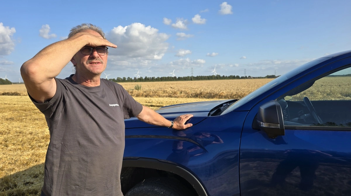 - Foreløbig ligger vi på omkring 7,5 til 8,0 tons pr. ha med en vandprocent på senest 15. Vi har endnu ikke fået målt rumvægt og protein, men det er pænt store kerner, fortæller Kurt Skovbjerg.