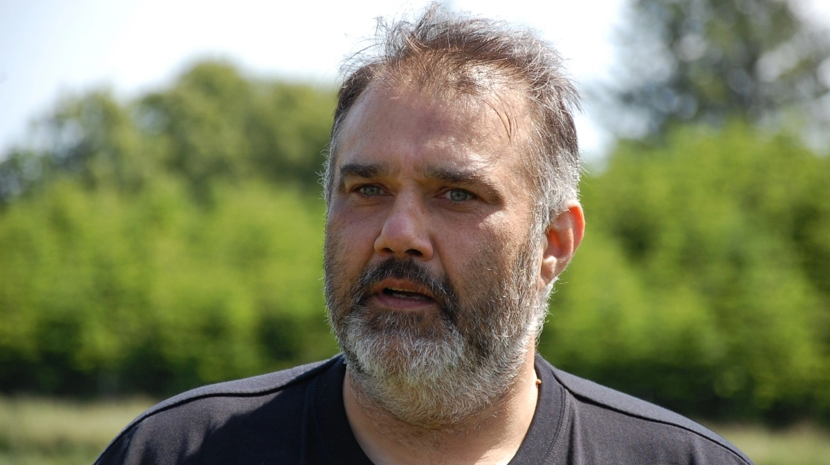 Lodsejer og jæger Jens Mackenhauer var i første omgang skeptisk i forhold til at kombinere græsning og jagt. Men nu ser han anderledes på det. 