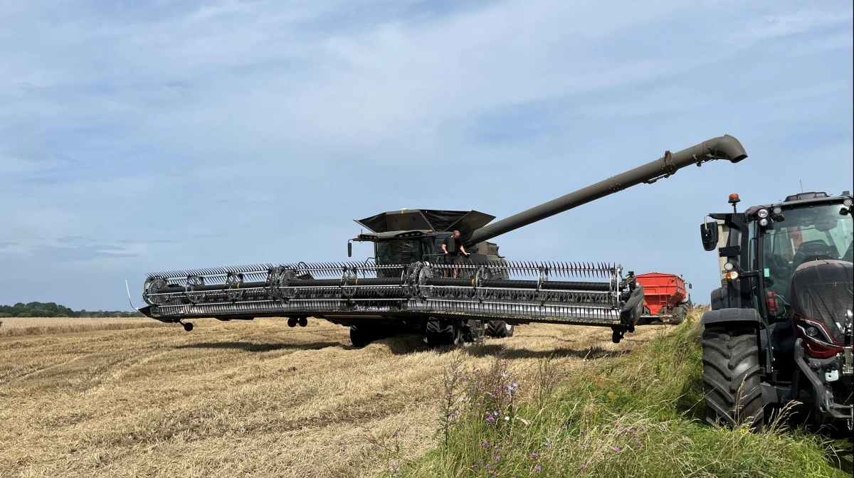 Fendt Ideal 10T-mejetærskeren - med et skærebord på 50 fod - er topmodellen i Ideal-serien. Fotos: Jesper Hallgren