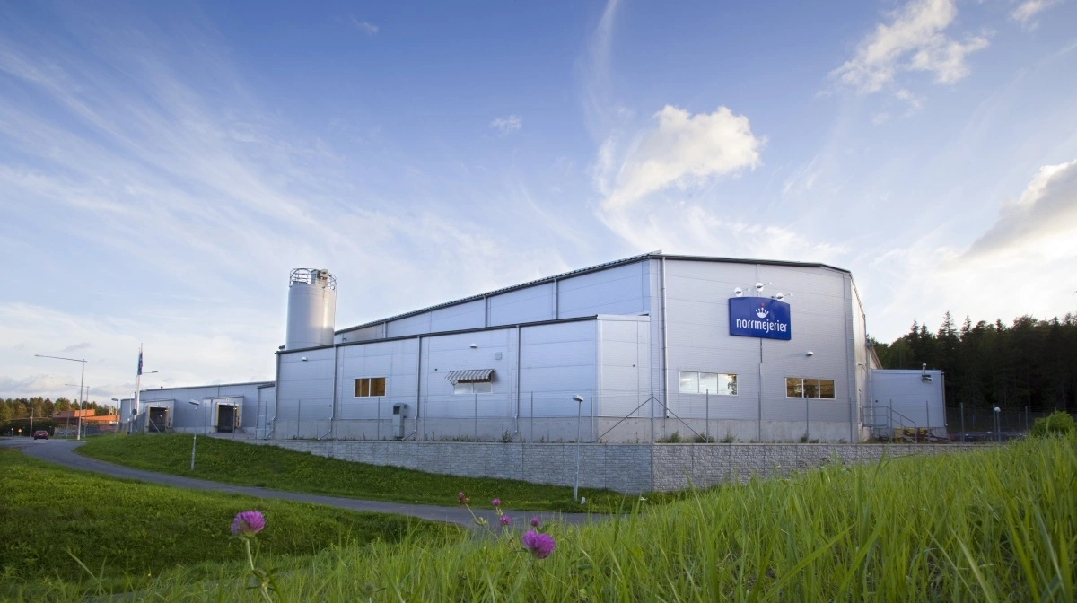 Norrmejerier har besluttet at lukke produktionen på Luleå mejeri. Produktionen stopper i uge 36. Foto: Norrmejerier