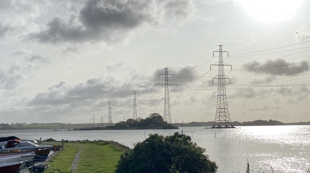 Elafgifterne bliver nedsat, blandt andet af hensyn til den grønne omstilling, der kræver større anlæg til transmission af store mængder el. Arkivfoto: Energinet