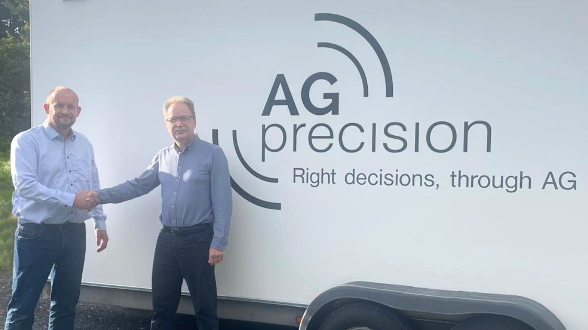 Fra venstre: Anders Stefansen, AG Precision, og Tom Myrdal, WekoAgro Machinery. Foto: WekoAgro Machinery