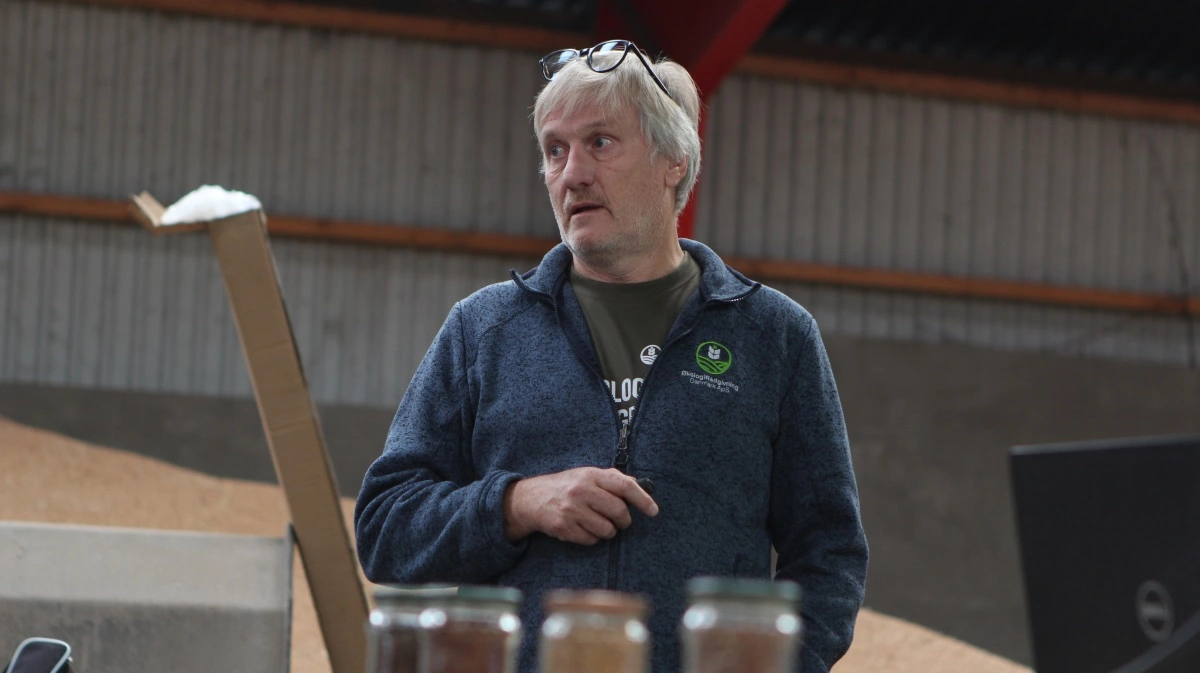 Kvægrådgiver i ØkologiRådgivning Danmark, Erik Andersen glæder sig over, at dækningsbidraget er det samme per årsko uanset om du er konventionel eller økologisk mælkeproducent. Det giver flere incitament til at omlægge produktionen til økologi. Arkivfoto