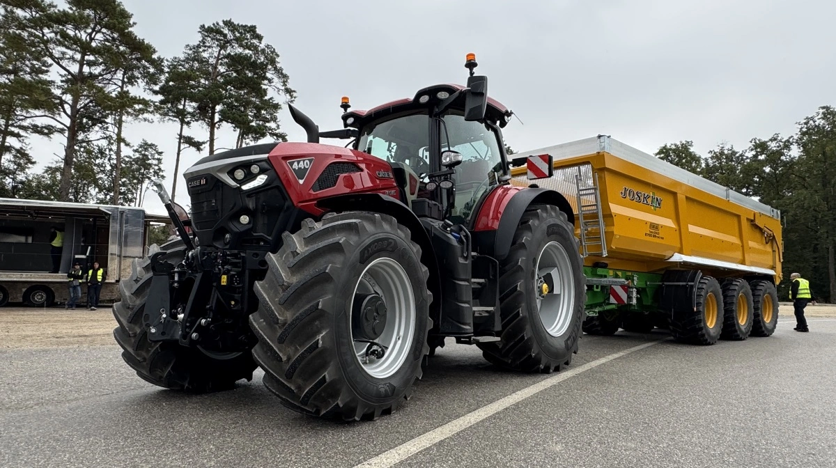 Case IH Optum 440 er ny topmodel i Optum-serien, som nu går fra 271 til 435 hestekræfter. Foto: Per Jørgensen