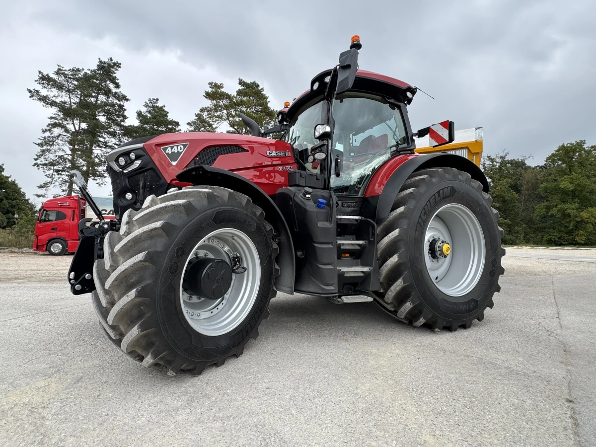 CNH i Danmark ser frem til at kunne tilbyde en europæisk bygget stortraktor til landmænd og maskinstationer. 