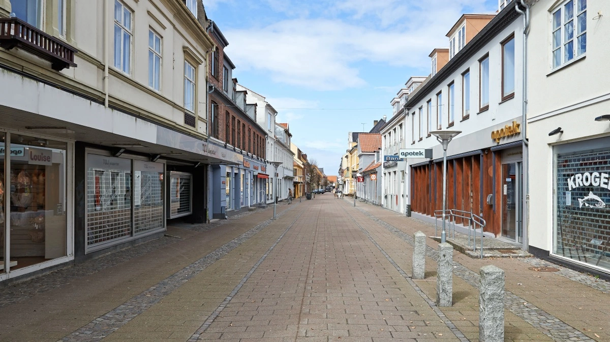 Befolkningen bruger i dag bymidterne på helt andre måder, hvilket kan være en udfordring for blandt andet butikslivet. Foto: Colourbox