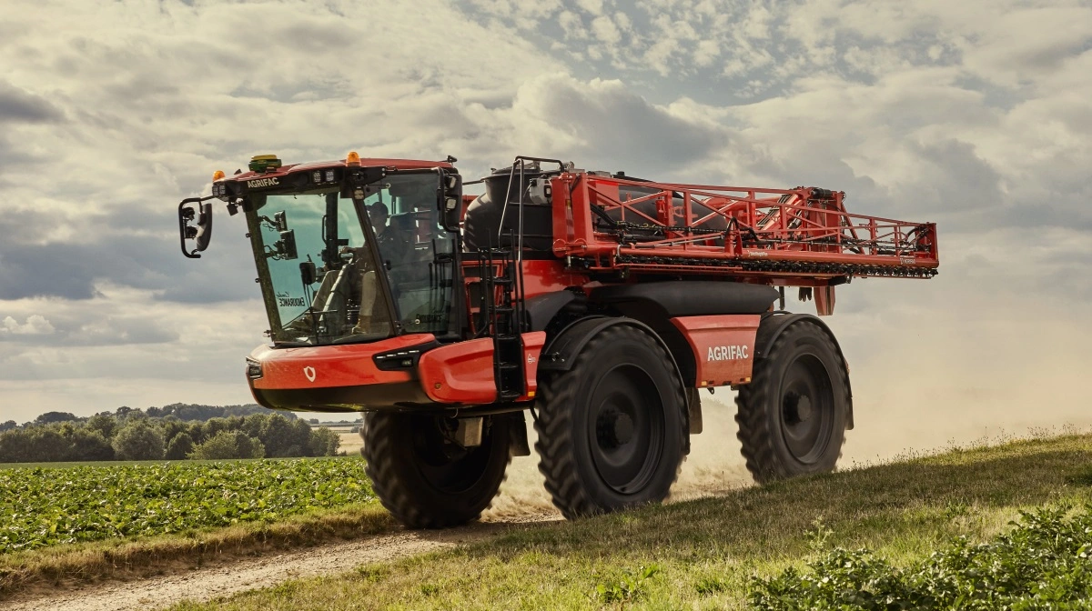 De nye sprøjter har blandt andet fået den nye X11-kabine fra Claas. Her er det Agrifac Condor Endurance 80. Foto: Agrifac