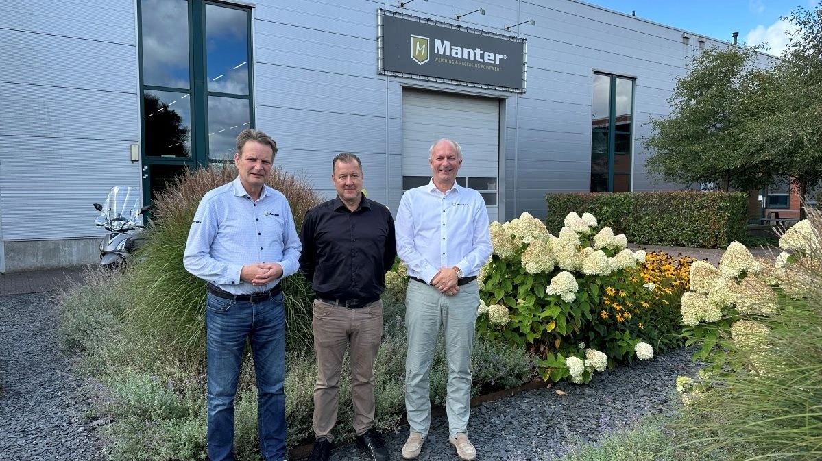 Fra venstre: Herman Wehkamp, adm. direktør Manter International, Kenneth Rasmussen, økonomichef i Manter Nordic. og Peter Lenferink, økonomichef i Manter International. Foto: Manter Nordic