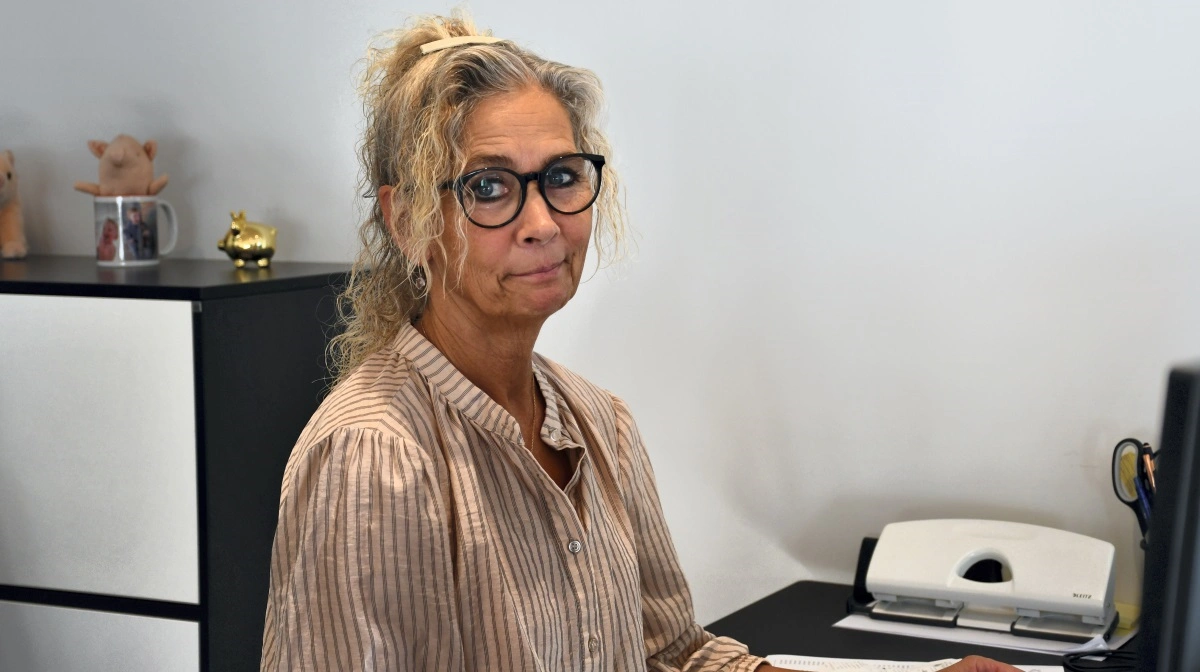 Susanne Møller har altid hjulpet til. Hun står for bogholderiet og meget andet i den familieejede eksportvirksomhed.