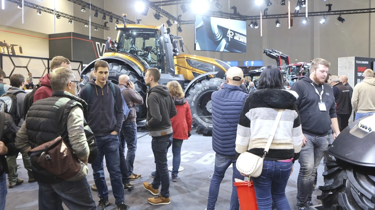 23 udstillingshaller og et udendørs areal på tilsammen 390.000 kvadratmeter er i denne uge i Hannover rammen om verdens største landbrugsmaskinmesse. Fotos: Erik Hansen