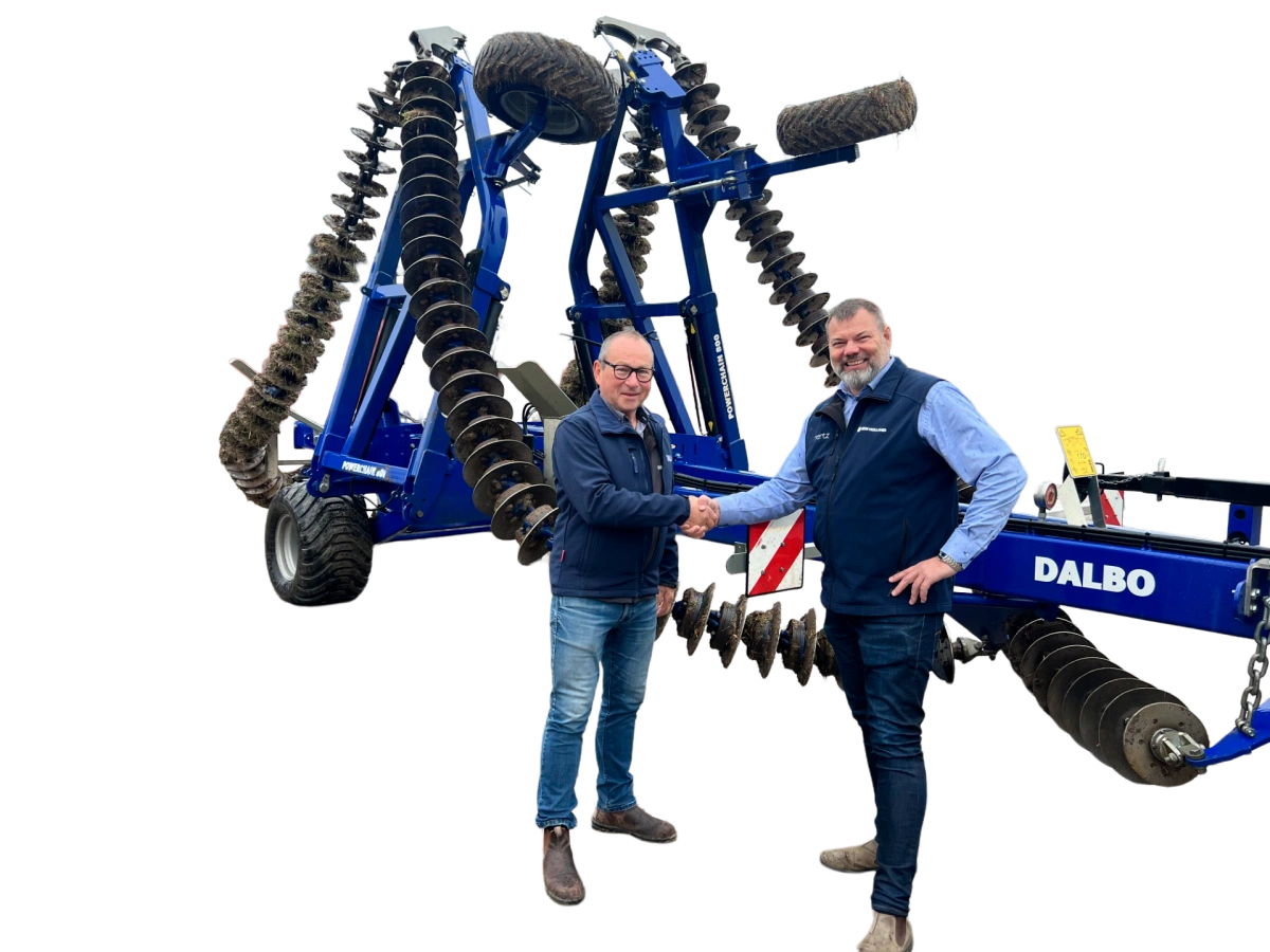 Fra venstre: Knud Jepsen, salgsansvarlig for Dalbo i Danmark, og Christian Holst, adm. direktør i Johannes Mertz.