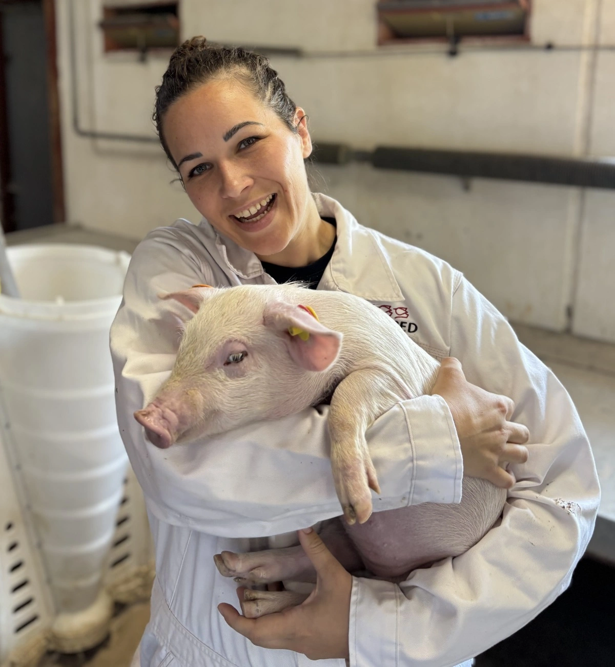 Amalie Holm sørger for det tekniske setup, så det er nemt for dig at komme i gang.
