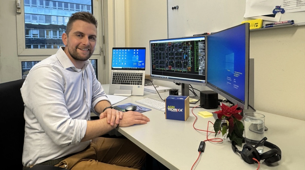 - Agritechnica er dér, hvor landbrugets teknologiske fremtid rulles ud, ikke i teorien, men i praksis, siger projektleder Timo Zipf fra DLG. Her mødes branchen for at få viden, inspiration og løsninger med hjem. Foto: Per Jørgensen