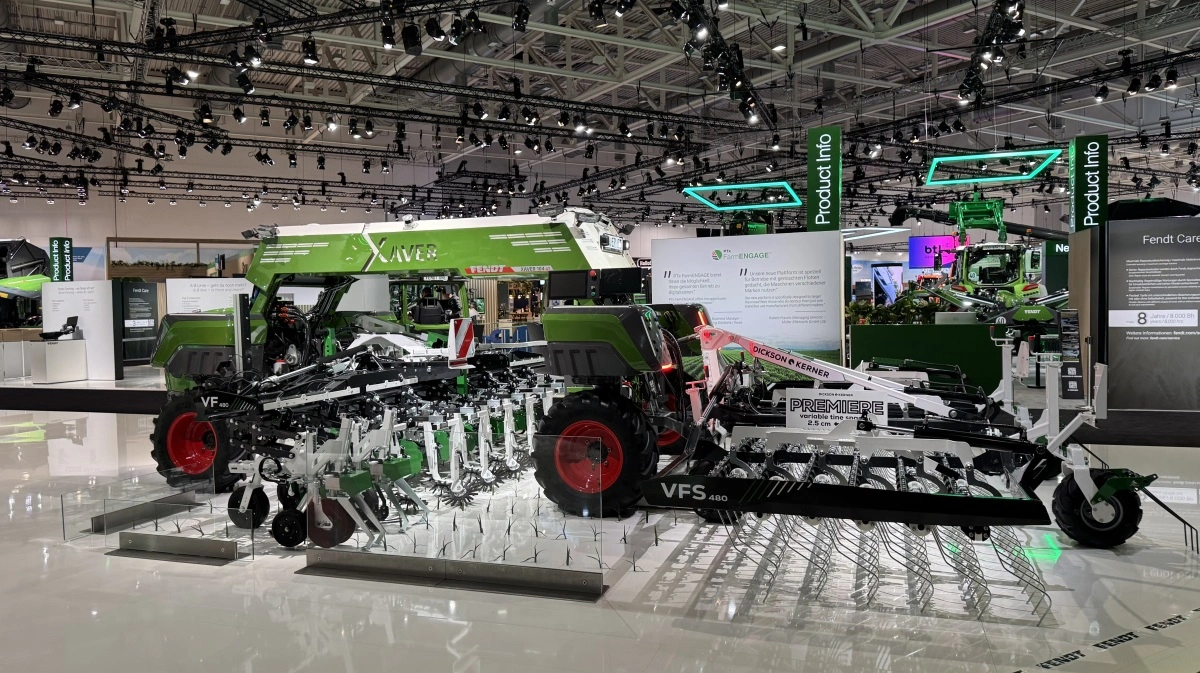 De to trepunktsophæng har hver en kapacitet på to ton - mens den midterste er monteret i en sideforskydningsramme. 