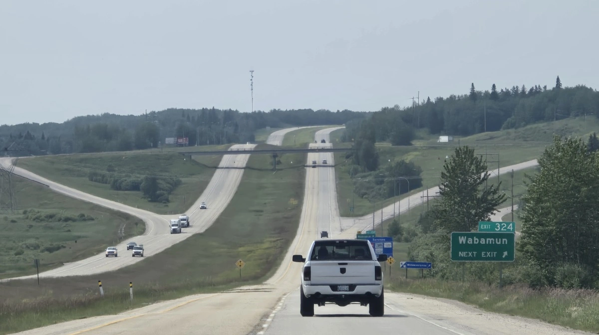 Ved den store motorvej vestpå fra Edmonton i Alberta ligger familien Jespersens gård.