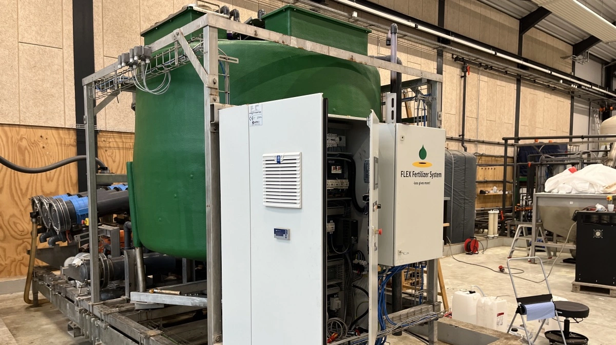 Et fem tons stort blandeanlæg til flydende gødning er hjemme til renovering hos det østfynske firma og skal derefter returnere til en bedrift i Sverige.