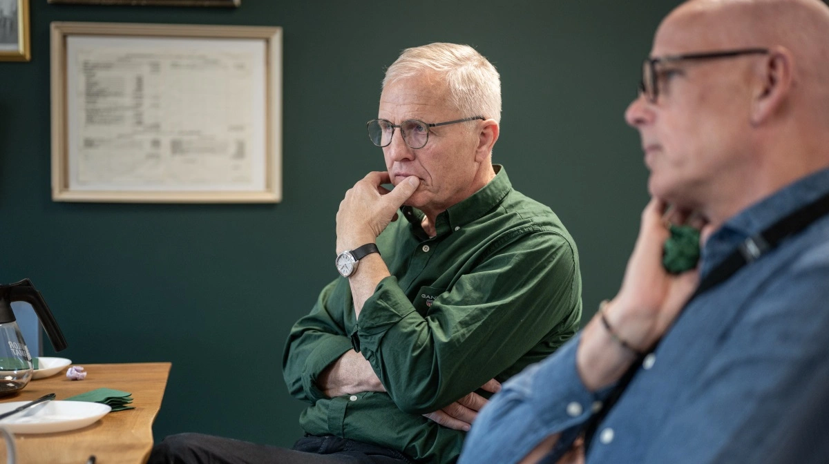 Lars Andersen, adm. direktør i Himmerlandskød (tv.), og Leif Wilson Laustsen, direktør i FødevareDanmark (i forgrunden), er skuffede over fredagens dom i Østre Landsret og mener, at dommen kan være i strid med EU-retten. Foto: FødevareDanmark