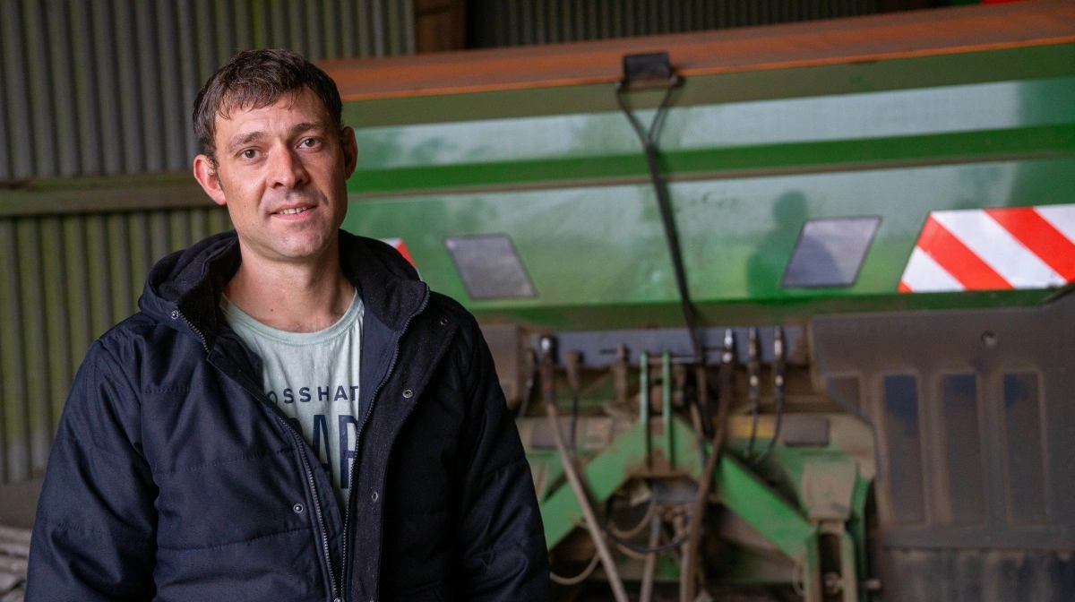 Ved Nr. Nissum tæt på Lemvig driver 39-årige Søren Gjøl Jensen 340 hektar planteavl, ligesom han har 385 årssøer og laver 14.000 slagtesvin.