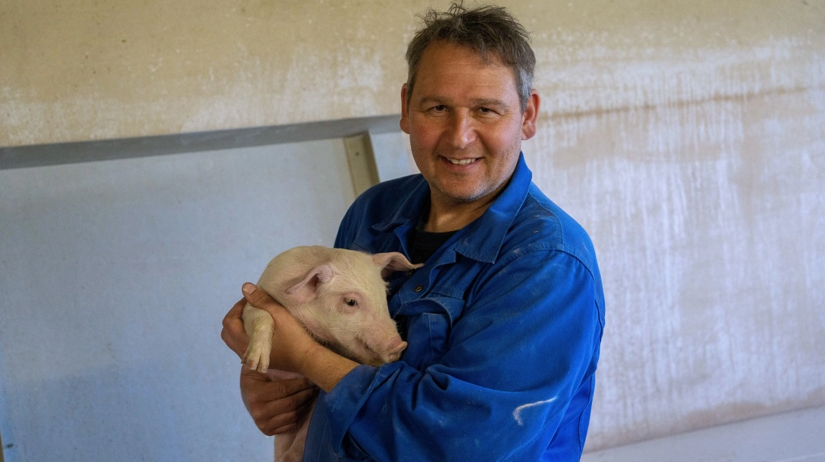 Henrik blev selvstændig i 1996 og er 11. generation på gården.