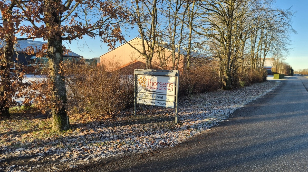 Selv om året går på hæld, og vinteren er ankommet, er der fortsat masser af aktivitet hos Thorsens Chipskartofler i Sunds ved Herning. Her kan man glæde sig over et godt år, og en tilgang af aktionærer, der lover godt for de kommende år. 
