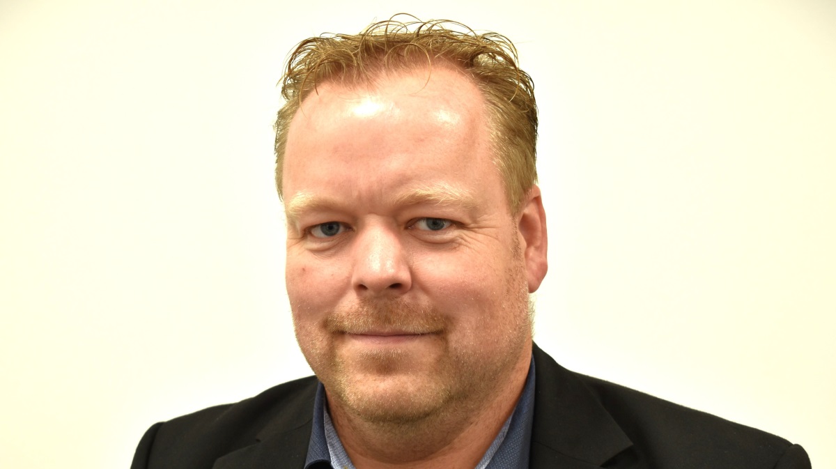 Spiras vælger ny formand – og opsiger samarbejde med direktør