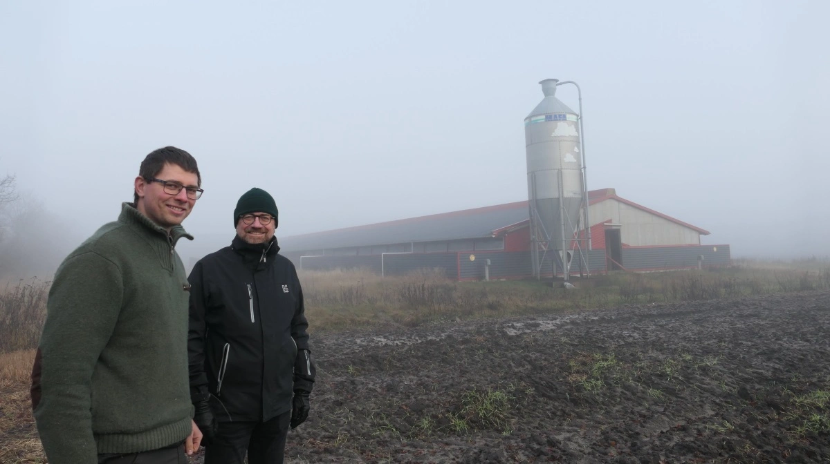 Dette staldanlæg bliver formentlig overflødig og revet ned på Kirkbi Climate’s nye skovrejsningsareal Karlskov mellem Give og Billund.