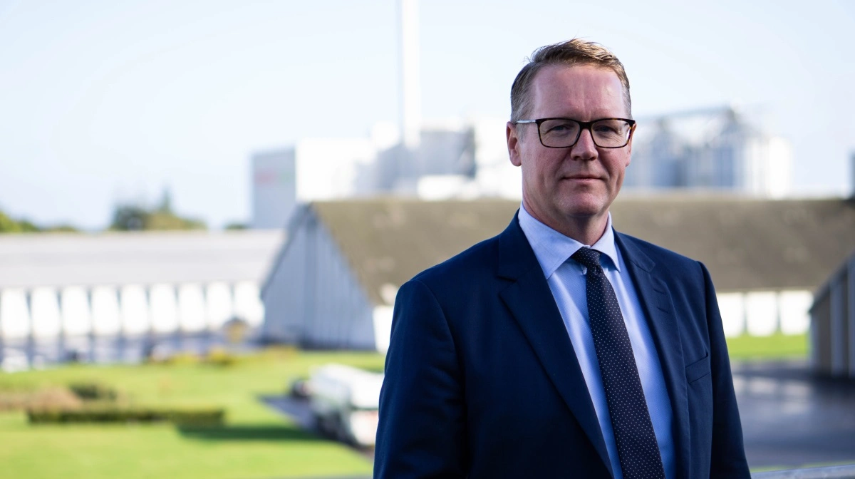 Men just som det for alvor begyndte at blive kritisk, åbnede sluserne sig fra oven, til stor glæde for bl.a. adminsitrerende direktør i Danish Agro, Henning Haahr. Arkivfoto