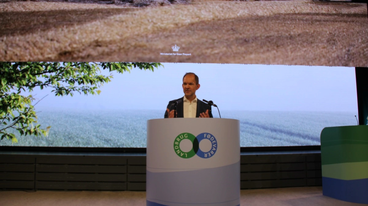 - Vi har nået mange ting på kort tid, lød det fra Jeppe Bruus, da trepartsministeriet annoncerede grønt lys fra EU til at omfordele 5,3 milliarder kroner fra EU's Cap-midler. Arkivfoto:; Henning K. Andersen