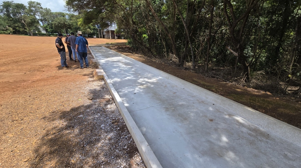 Cementplads til afprøvning og indstilling af marksprøjten.