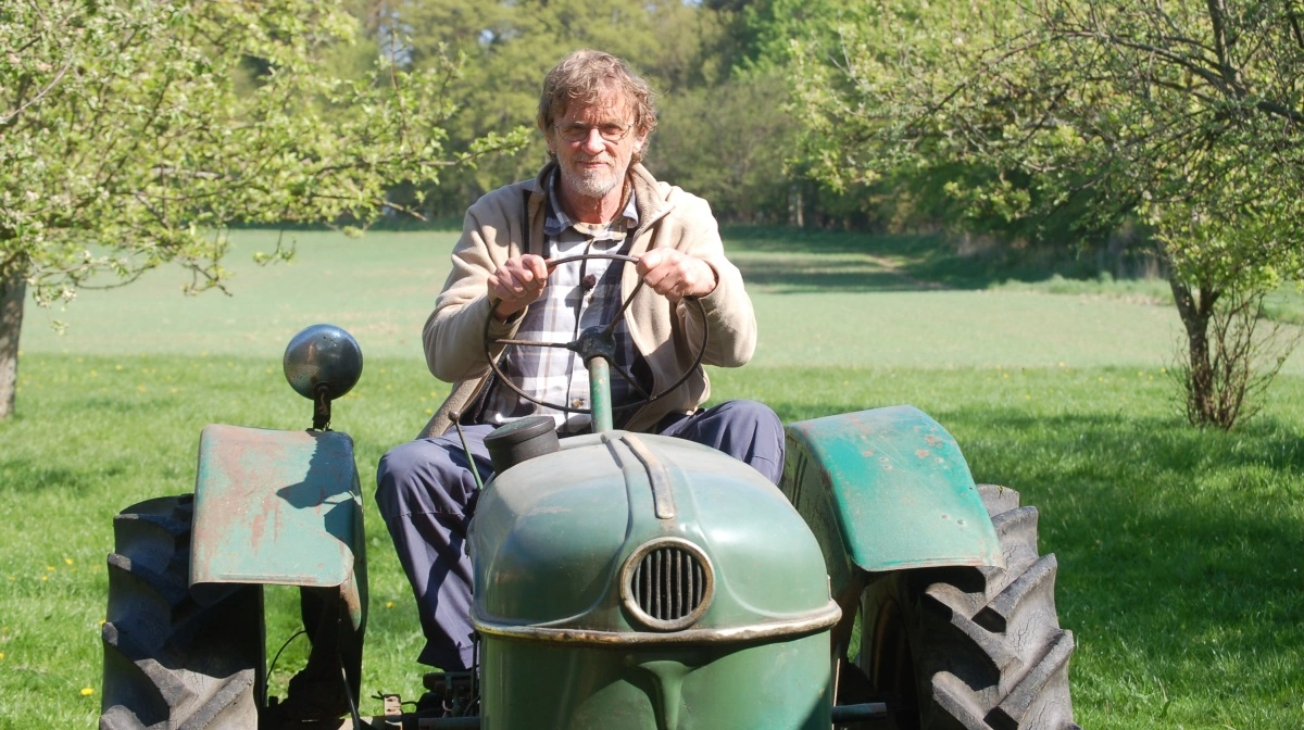 Søren Ryge åbner dette års Veteran Traktor Udstilling & Landbrugsmaskine Stumpemarked i Messecenter Vesthimmerland. Pressefotos