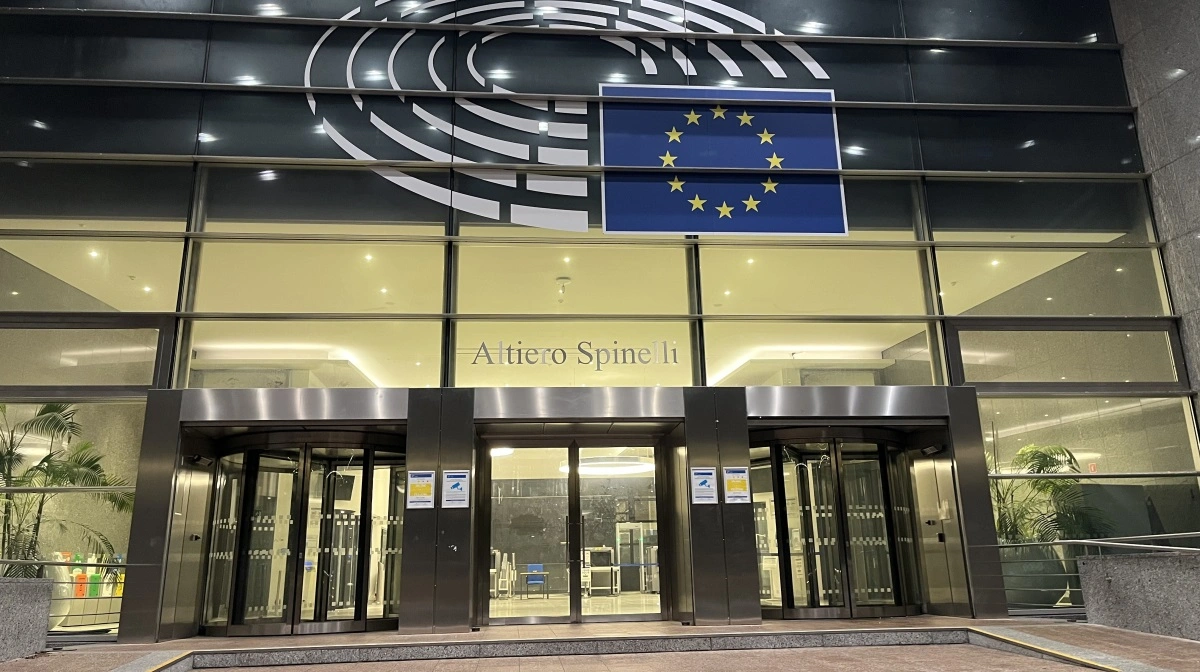 Både Europa-Parlamentet og medlemslandenes regeringer skal i sidste ende sige god for den kommende CAP-reform, der gælder fra 2028. 