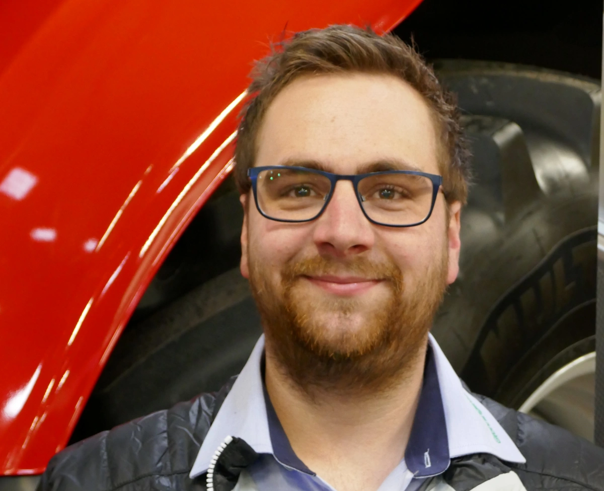 - Vi går ind i dette projekt som en fælles front. Det er ikke et enkelt firma, der genopbygger Kongskilde – det er et helt netværk af forhandlere, der brænder for produkterne og vil stå bag brandet sammen, siger Claus Marcussen, adm. direktør i Grønning Smede- og Maskinforretning.