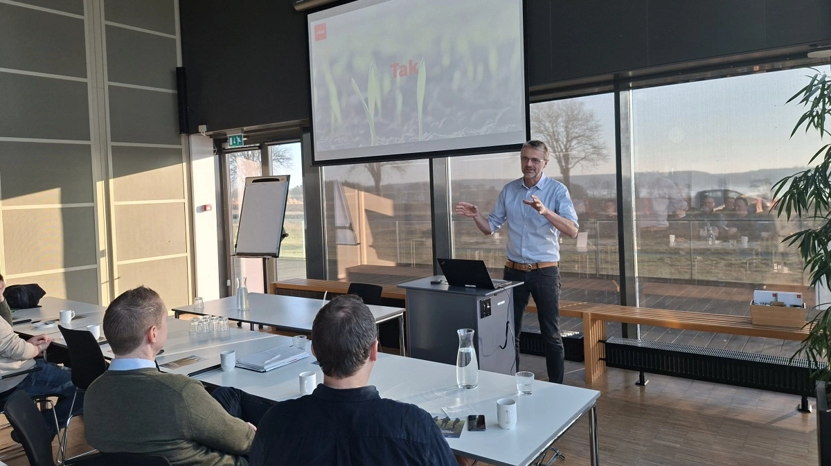 - Hvis I ikke melder jer til, er det fordi, I er meget glade og tilfredse med alt og har det sjovt, lød den klare besked fra planteavlskonsulent Ole Schou, VKST. 