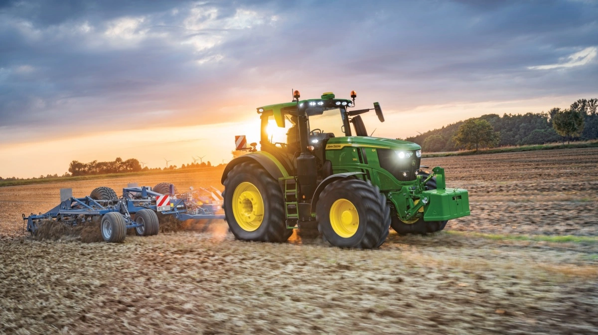 Traktorstatistikken for januar 2026 peger på en markant bedre start på året med væsentligt flere nyregistreringer end samme måned sidste år. John Deere 6R 250 blev den mest solgte traktormodel i januar med syv nyregistreringer. Arkivfoto